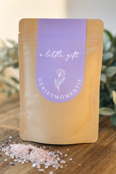 Label2X Giftzakje badzout a little gift lavendel Giftzakje badzout a little gift lavendel woonaccessoires homedecoratie