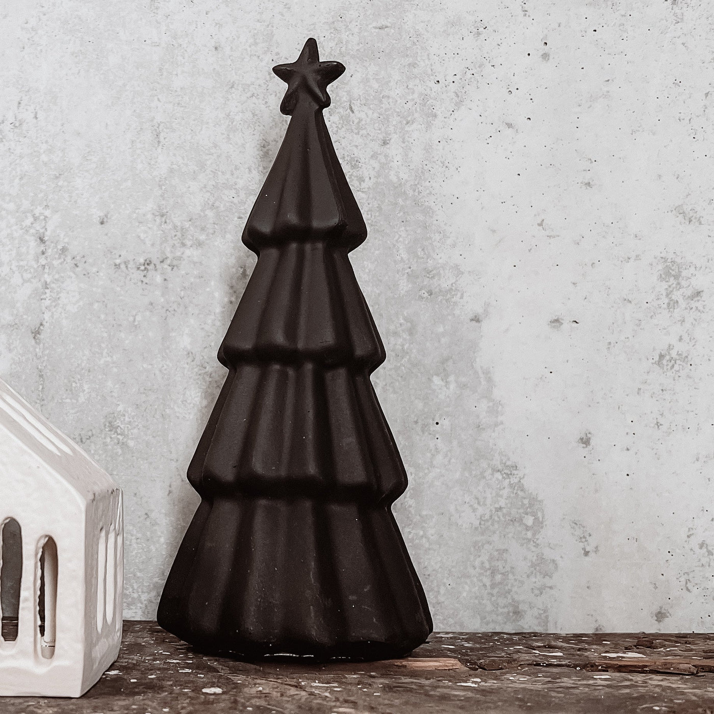 Label2X Kerstboompje zwart woonaccessoires homedecoratie