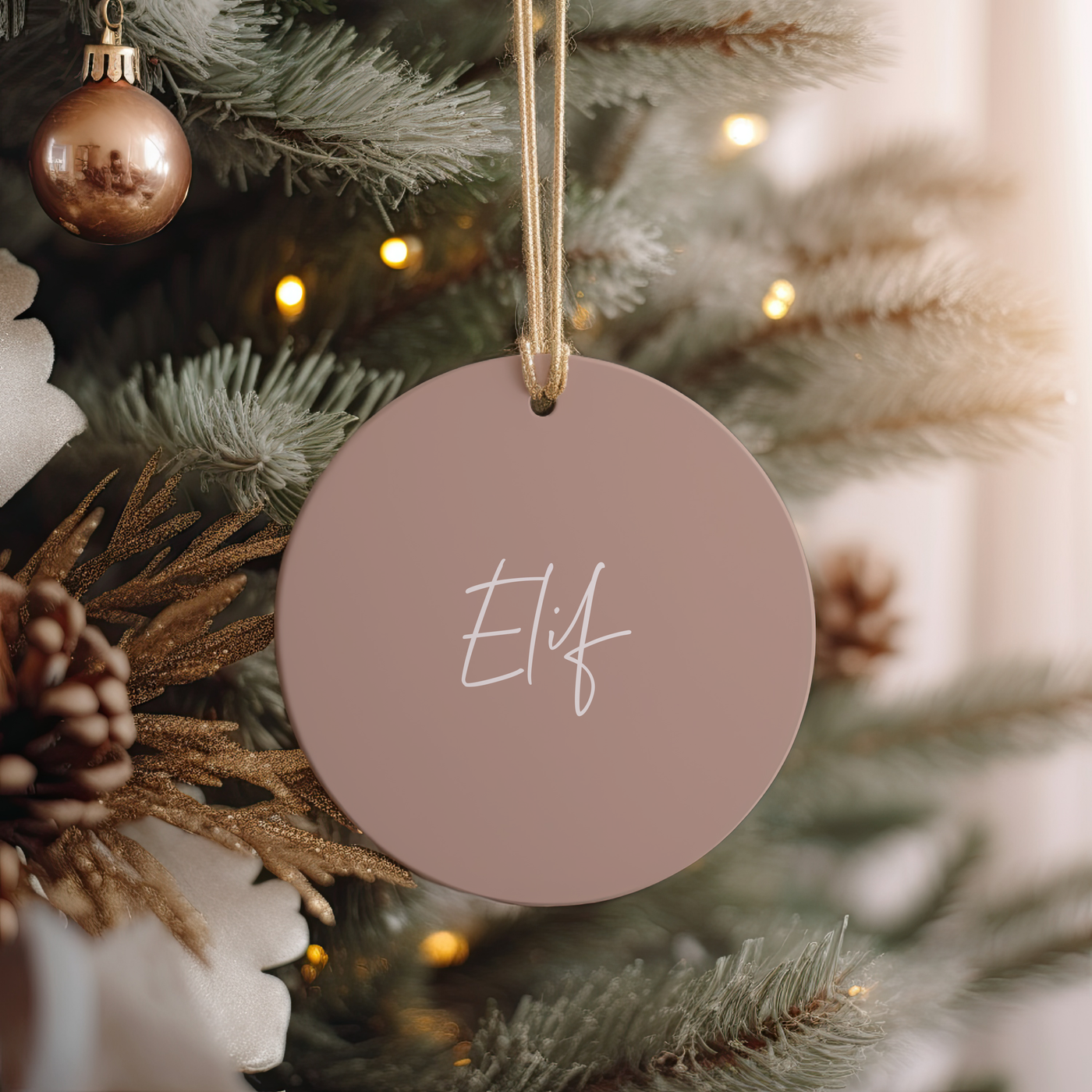 Label2X Kerstmis Kersthanger met naam SKT-101 woonaccessoires homedecoratie