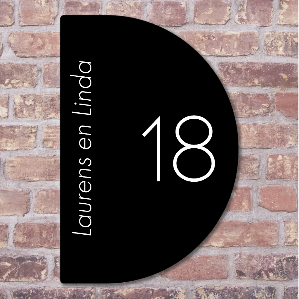 Label2X Naambordje arch Naambordje voordeur arch short zwart Naambordje voordeur arch short zwart woonaccessoires homedecoratie