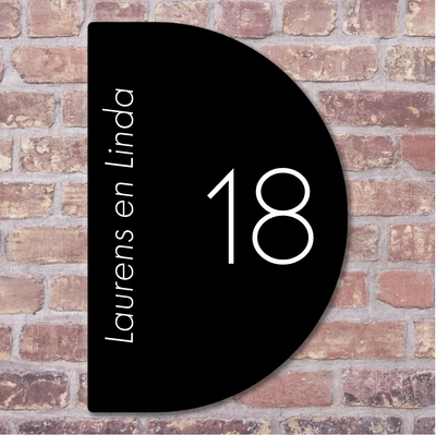 Label2X Naambordje arch Naambordje voordeur arch short zwart Naambordje voordeur arch short zwart woonaccessoires homedecoratie