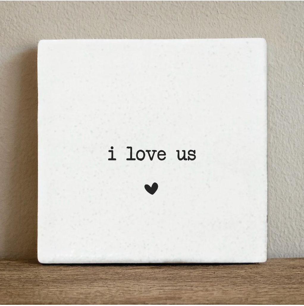 Label2X Tegeltje i love us Tegeltje i love us woonaccessoires homedecoratie