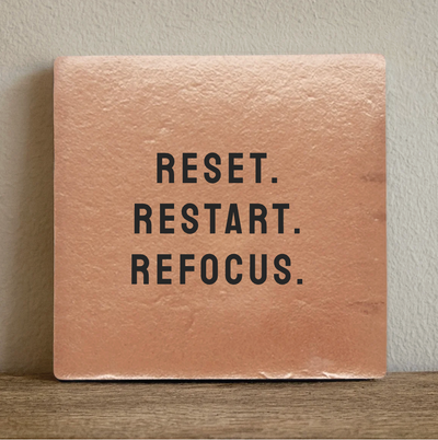 Label2X Tegeltje reset, restart, refocus Tegeltje reset, restart, refocus woonaccessoires homedecoratie