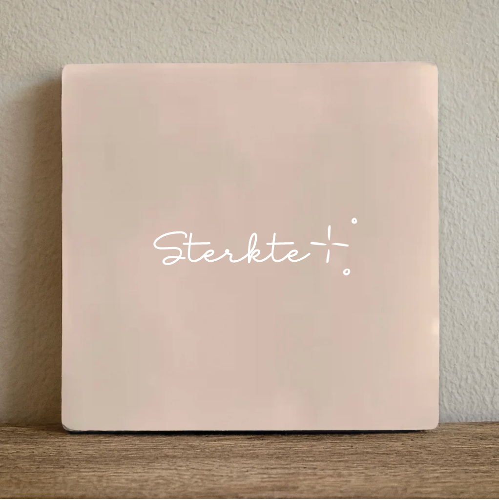 Label2X Tegeltje sterkte Tegeltje sterkte woonaccessoires homedecoratie