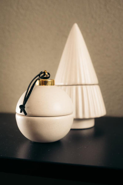 Label2X Theelichthouder kerstbal grijs woonaccessoires homedecoratie